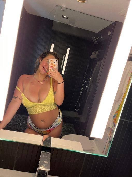 I’M MARY NEW HERE ,HOT AND SEXY PUSSY❤️🥵 NO GAME 💯 I’M LEGIT AND I DO ALL STYLE 😍 YOU WILL ENJOY MY SERVICES 🥵 ✅ - Image 3